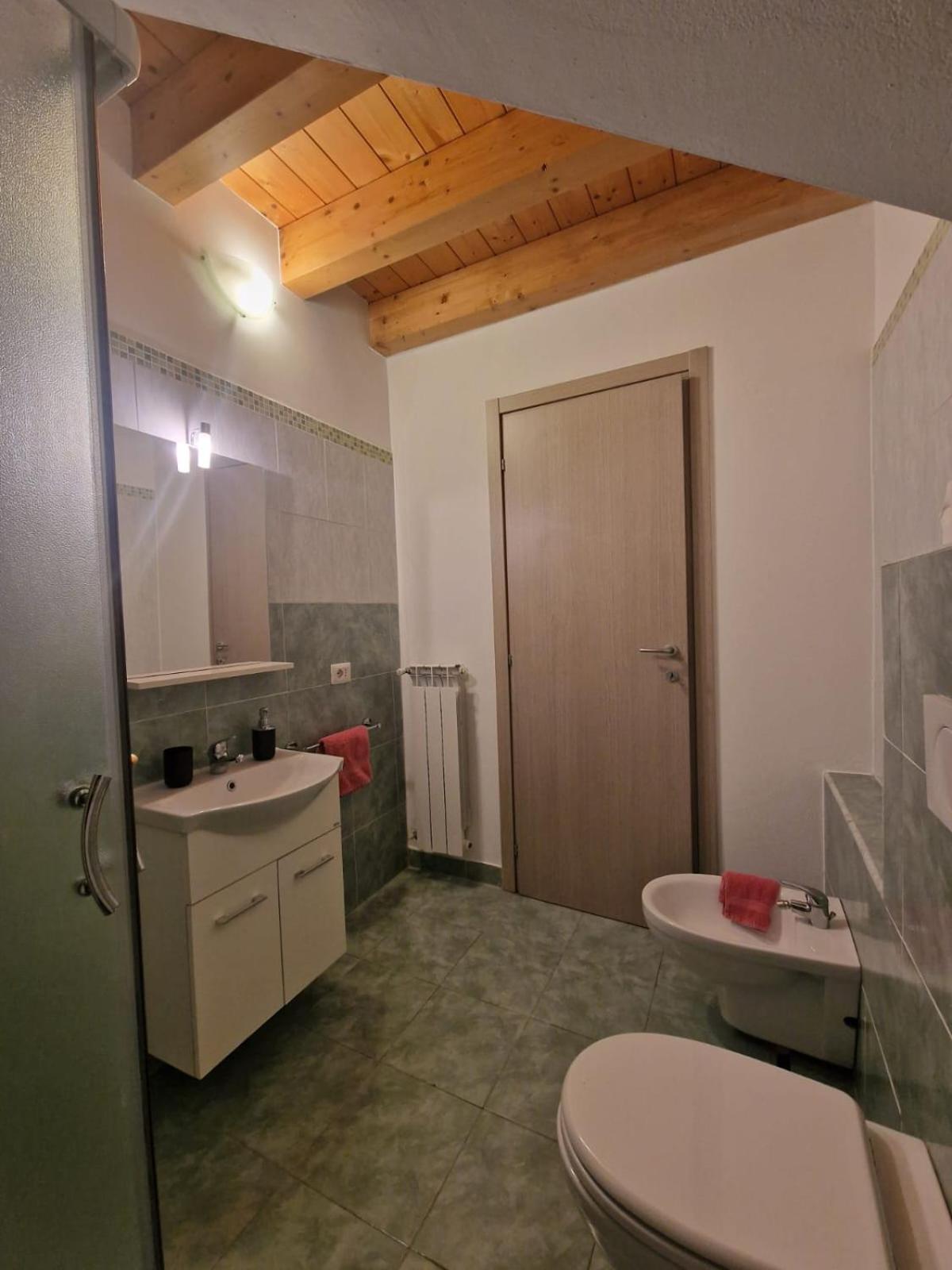 レンノ La Casa Di Aliceヴィラ エクステリア 写真