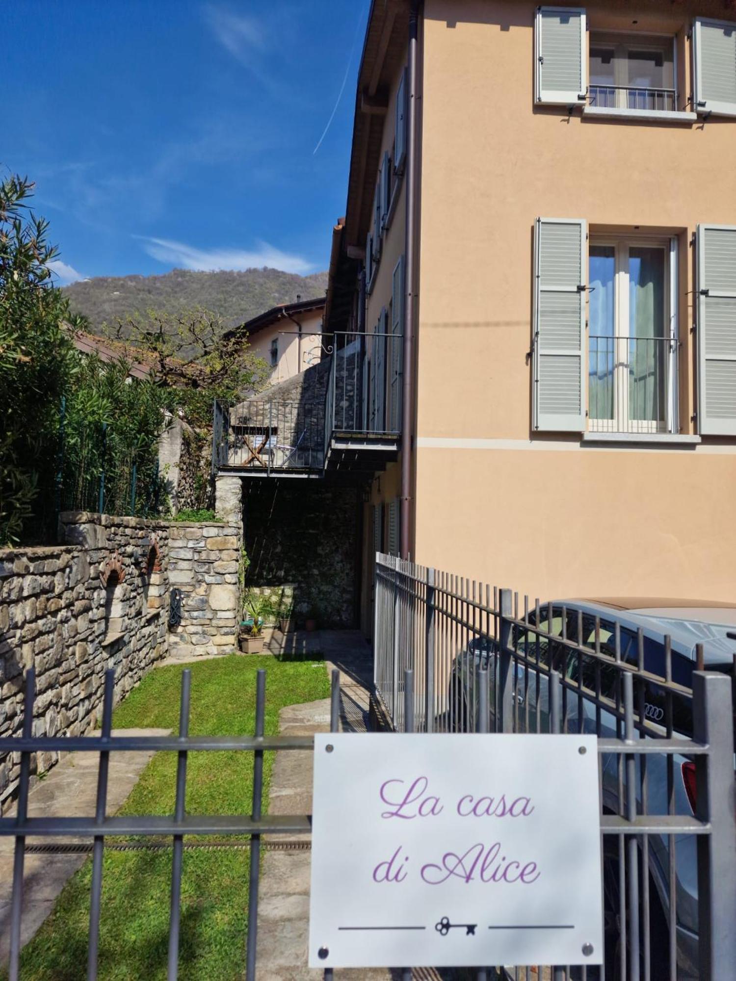 レンノ La Casa Di Aliceヴィラ エクステリア 写真